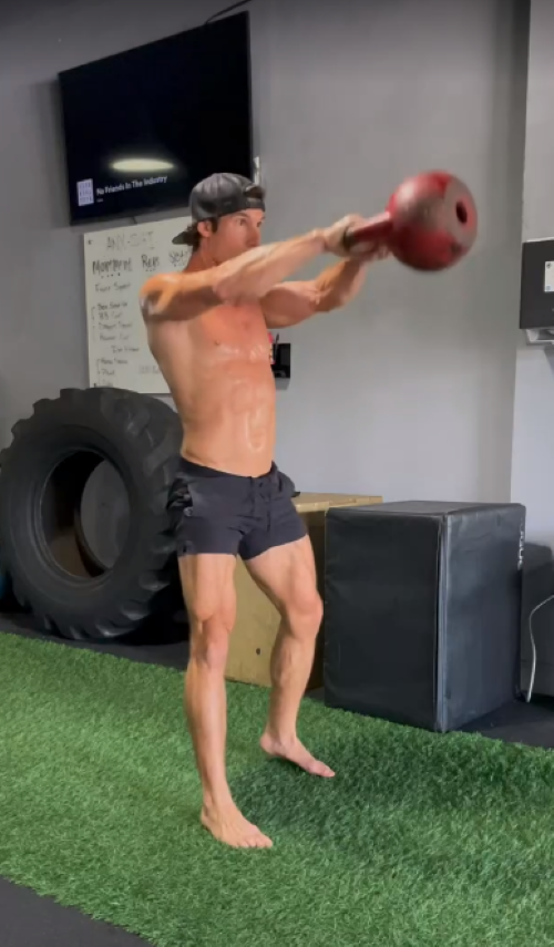 kettlebell swings benefits